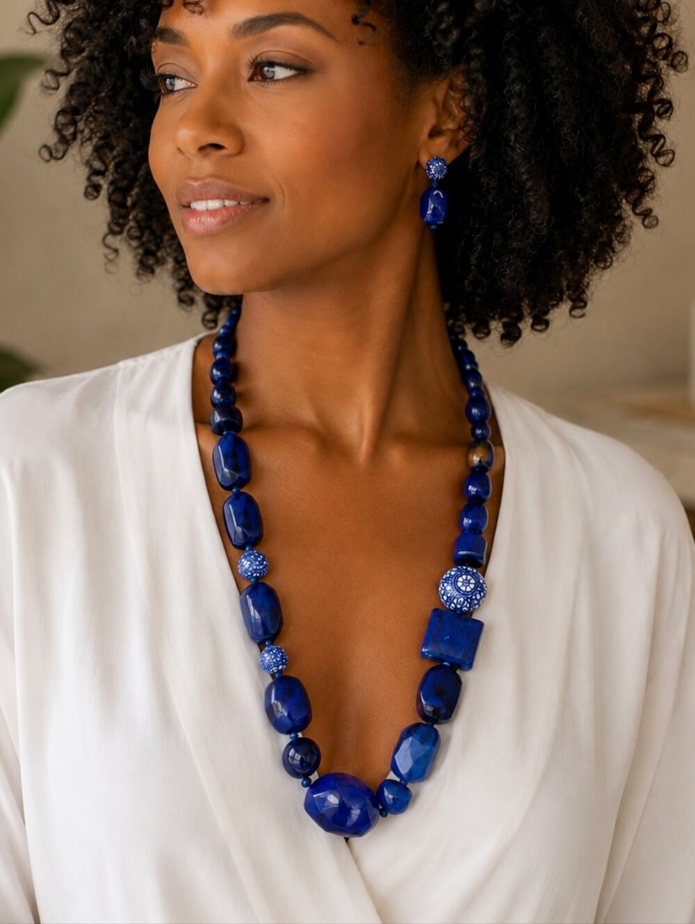 Chico's Single Strand Blue Beaded Necklace